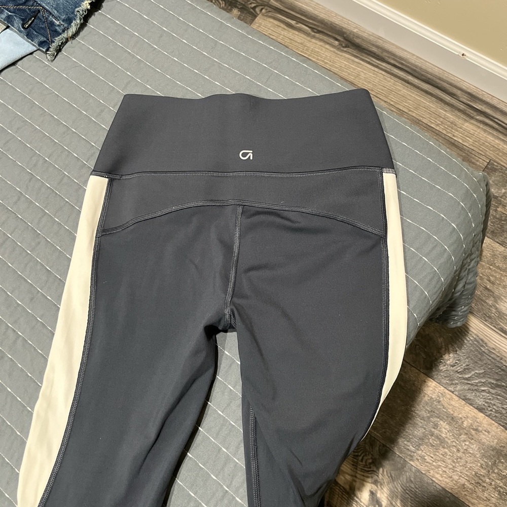 small gapfit leggings